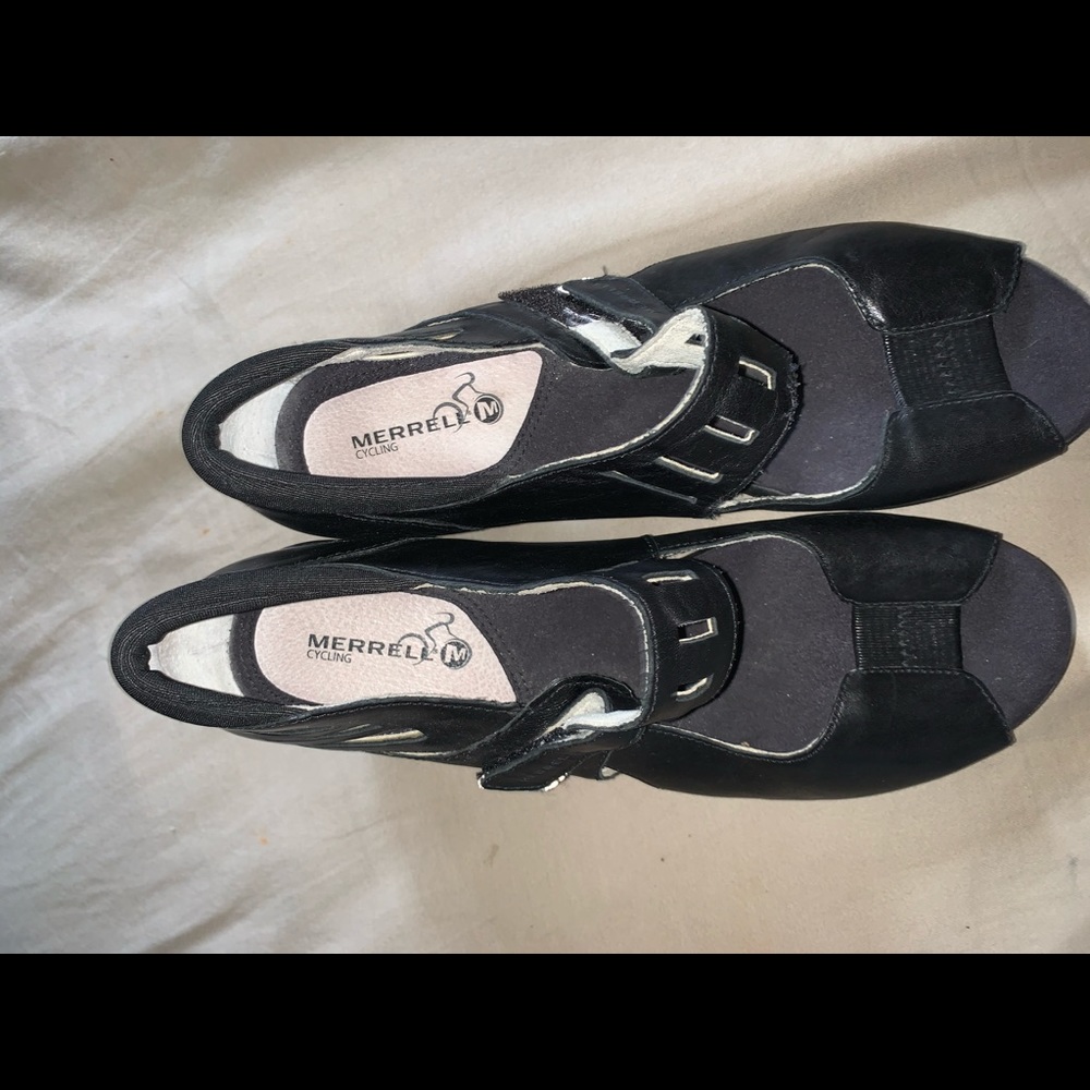 Merrell size 8
